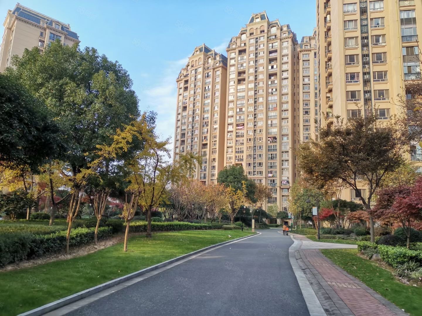 东阳欧景名城3室2厅2卫147㎡南北210万