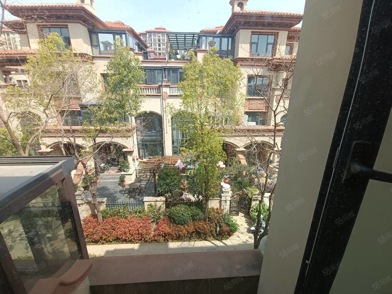 美盛白河湾(别墅)5室2厅3卫212㎡南北430万