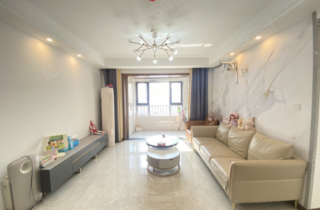 高新区 九州新城 精装修 低于市场价 带车位 拎包入住