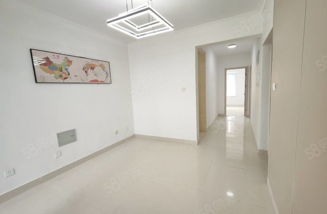 老文轩 精装三室 总高18层 全天采光 羡林苑