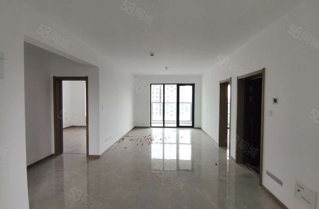 一实验，城市玖玺，小高层新小区，带车位地下室一梯二户3叶草