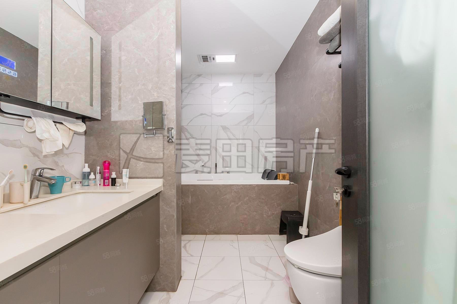 雪梨澳鄉(xiāng)(別墅)3室2廳3衛(wèi)180.34㎡東南1680萬