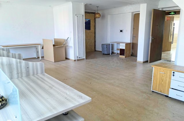 逸翠园i都会1室1厅41.67㎡108万二手房图片