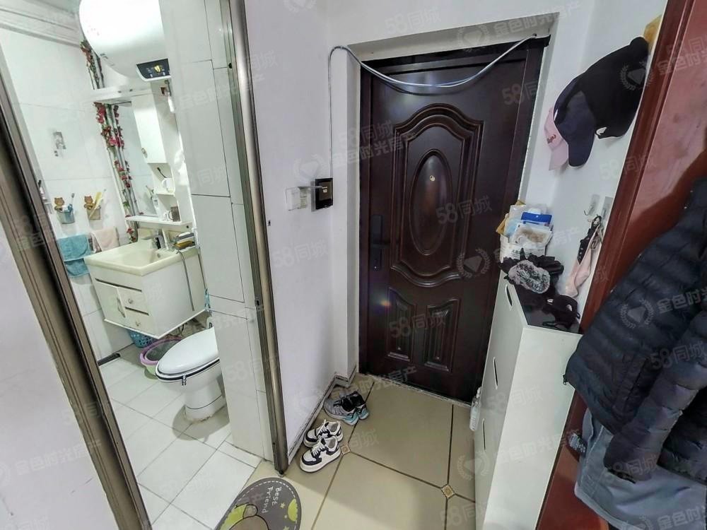 馬坡花園一區(qū)3室2廳1衛(wèi)88.94㎡南北140萬