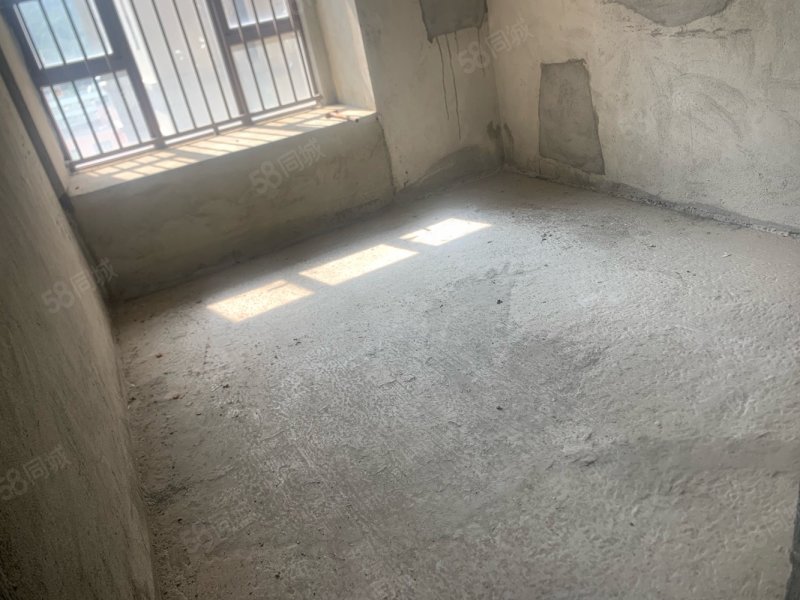 【10图】南区竹秀园 旁边锦绣蓝山4房南北通透双阳台,锦秀蓝山-中山58