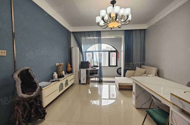 孟达国际新城B2 送车储 送装修送空中花园 送5年物业免大税