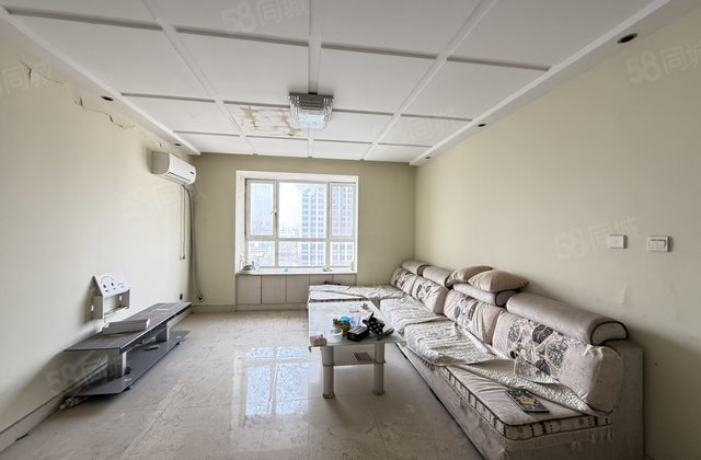 星光东昌丽都 大三室 精装修 中间楼层 看房子方便