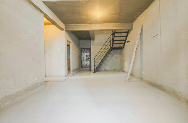 澳海澜庭3室2厅130.13㎡66万二手房图片