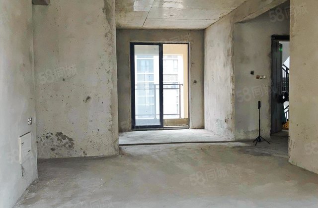 荣盛文博府3室2厅109.59㎡103万二手房图片