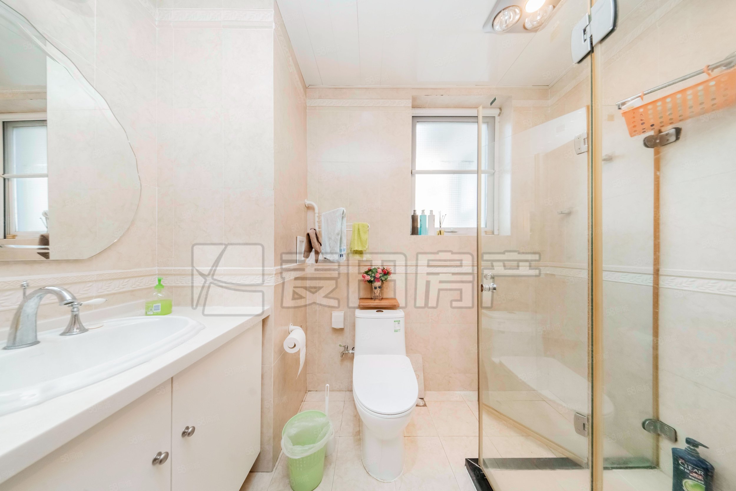 雪梨澳鄉(xiāng)(別墅)4室2廳3衛(wèi)185.04㎡南北1430萬