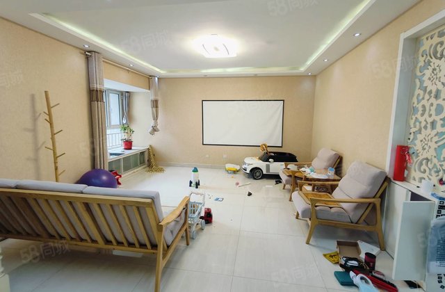 送车位地下室 洋气错层138平方 免大税 随时看房阿尔卡迪亚