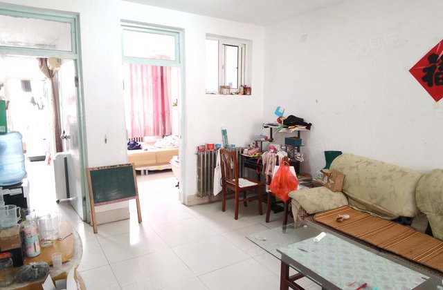 万达附近三中北校 莲湖花园停车方便