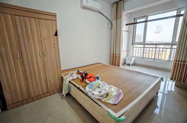 东昌湖边 电梯房 单价7千多 乐园   实验 华悦金钻