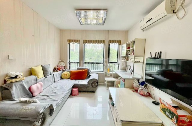 太阳星辰花园湖邑2室1厅68.09㎡129万二手房图片