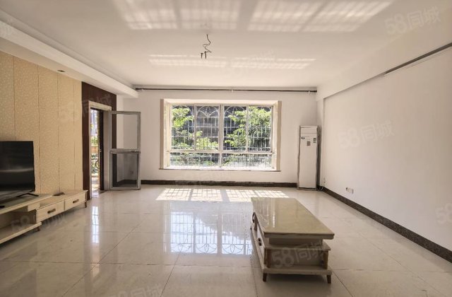 财富新城4室2厅176㎡98万二手房图片