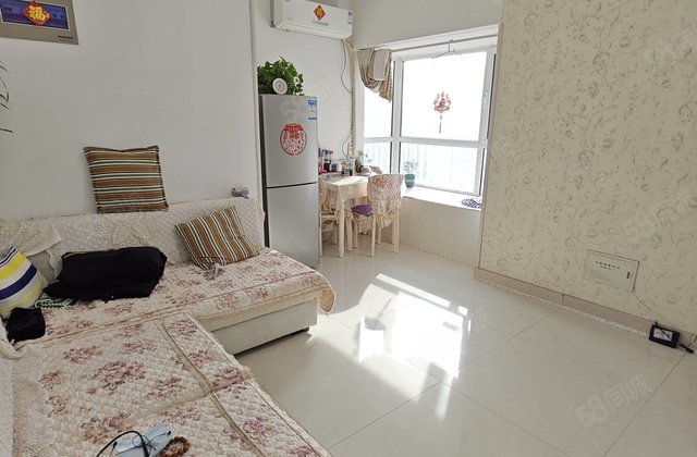 6万即入住 水岸花语 精装两室 免大税 带储藏室 滨河东苑