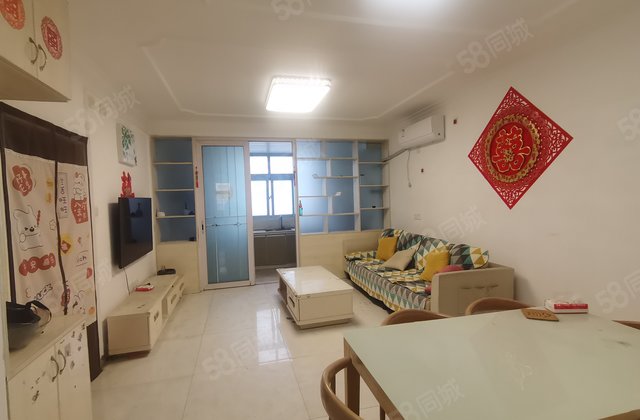 昌润路香江附近信心一楼，水城雅居，站北花园，领包入住。