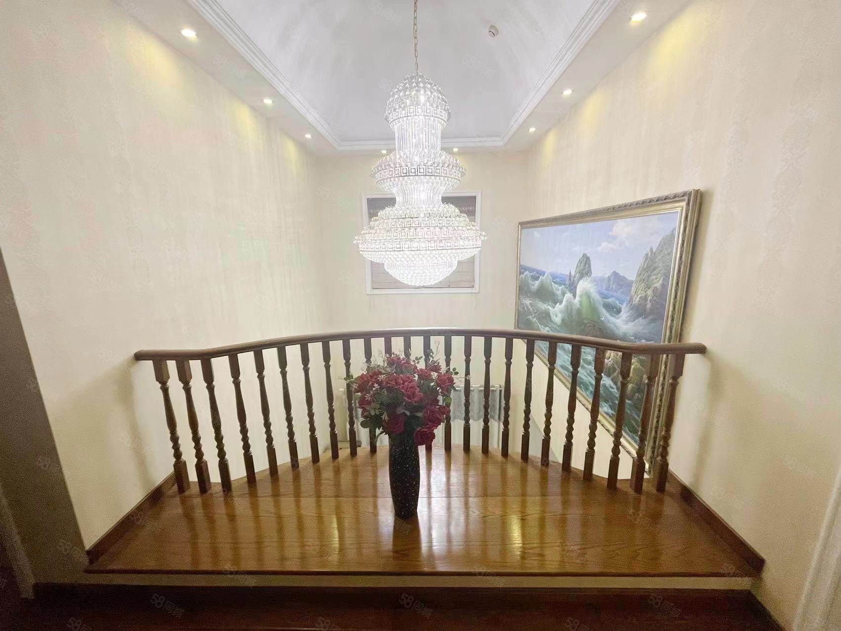 藍岸麗舍(別墅)4室2廳3衛(wèi)369.26㎡南北995萬