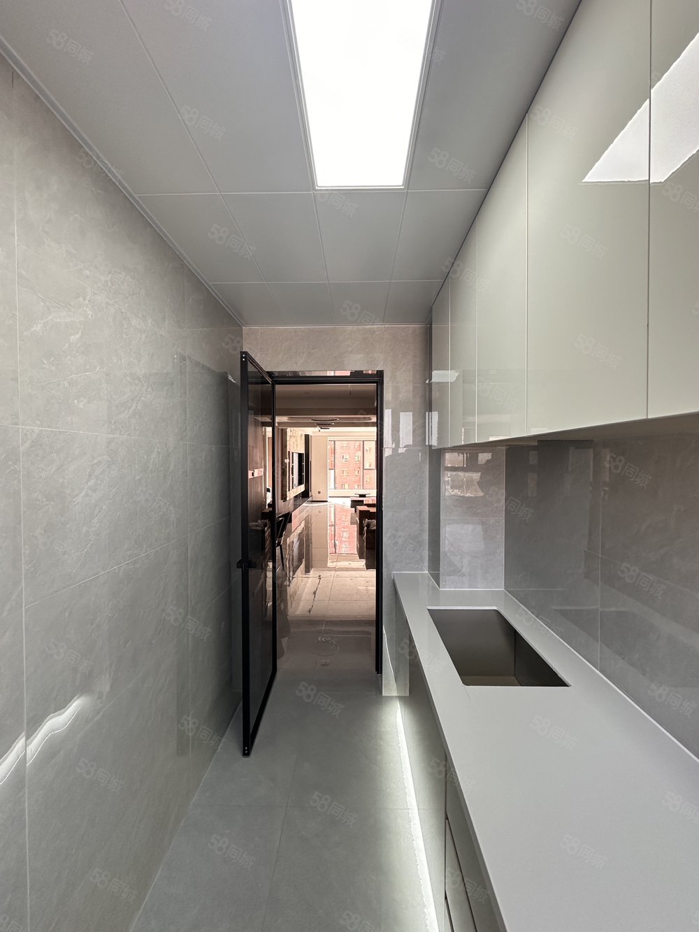 幸福小区3室2厅1卫122㎡南北49万