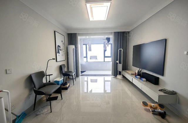 房东诚心出售 阿尔卡迪亚 精装三室 动静分离  随时看房