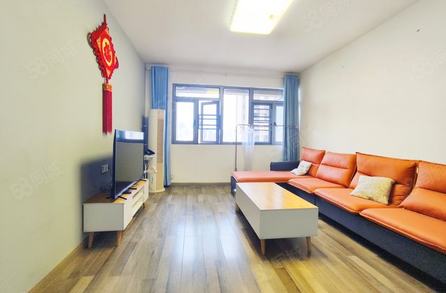 八方小区(C区)3室2厅126㎡390万二手房图片