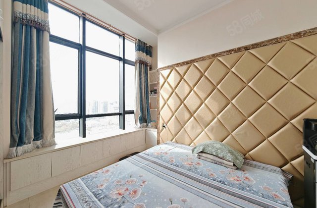 塞维兰蒂斯2室1厅85㎡85万二手房图片