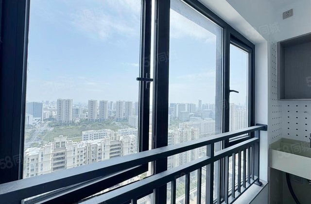 联发臻荣府3室2厅82.07㎡180万二手房图片