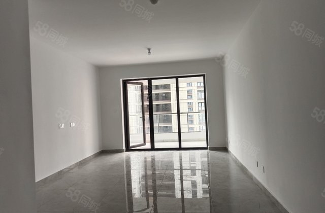 建设路香江 江山印东区三室双卫有车储保证真实 海润公园