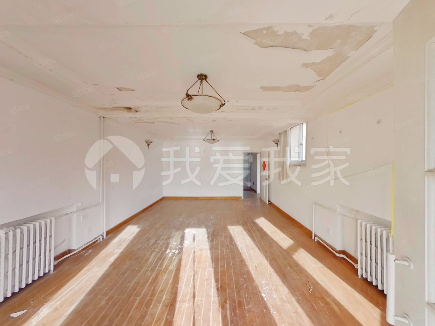 王府園中園(別墅)8室2廳3衛(wèi)256.1㎡東西1550萬(wàn)