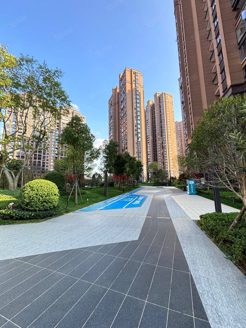 广大城耀境25地块3室2厅2卫138㎡南北69.3万