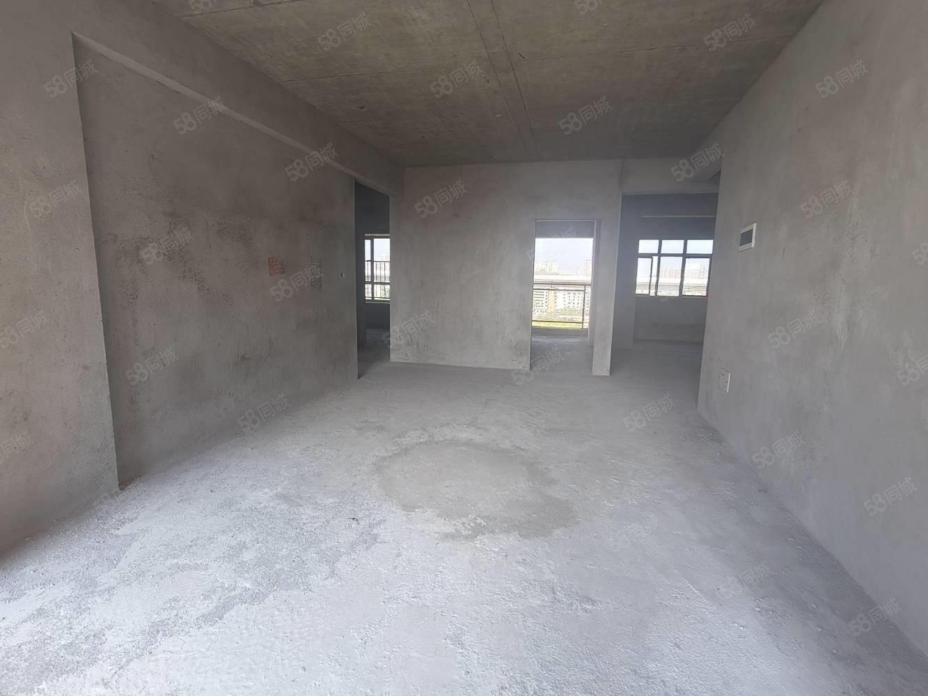 香园丽舍3室2厅1卫120㎡南北65万