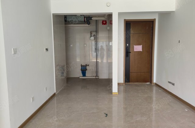 新区政府 装修好 中间好楼层 商品房 次新小区 双卫格局