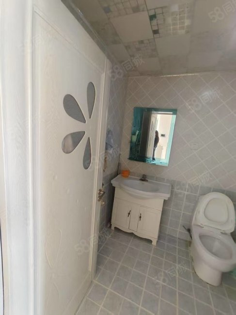 阳光丽景2室1厅1卫120㎡南北56万