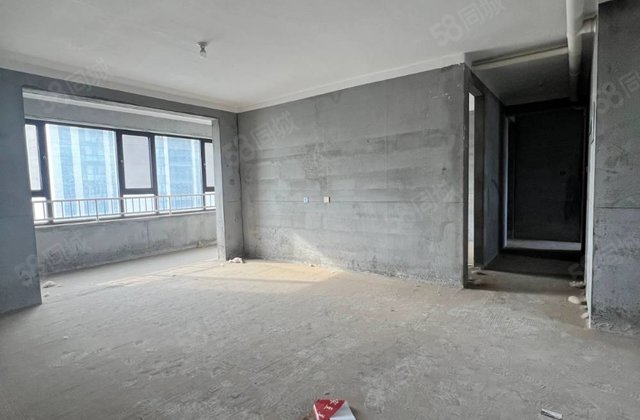 永明一号4室2厅143㎡88.8万二手房图片