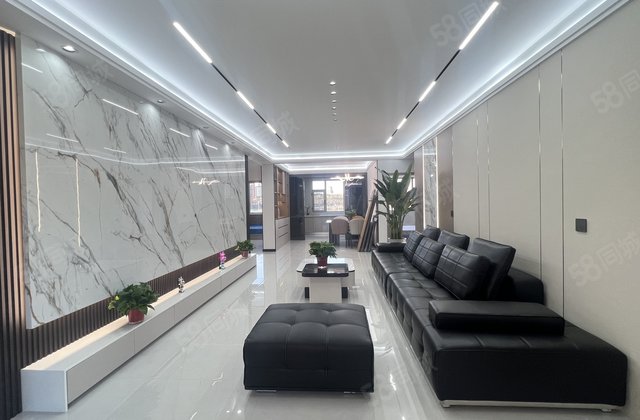 泰发祥云筑3室2厅139㎡118万二手房图片