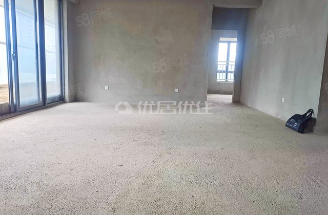 绿城春江明月4室2厅140㎡155万二手房图片