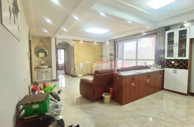 开发区振华附近 电梯三室双卫 免大税 送储 脑科医院北邻