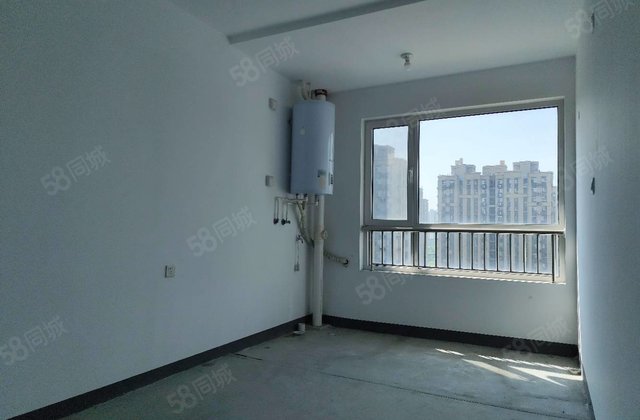 民生新一中 培文 ！四叶草全明户型 带车位储藏室！诚心出售！