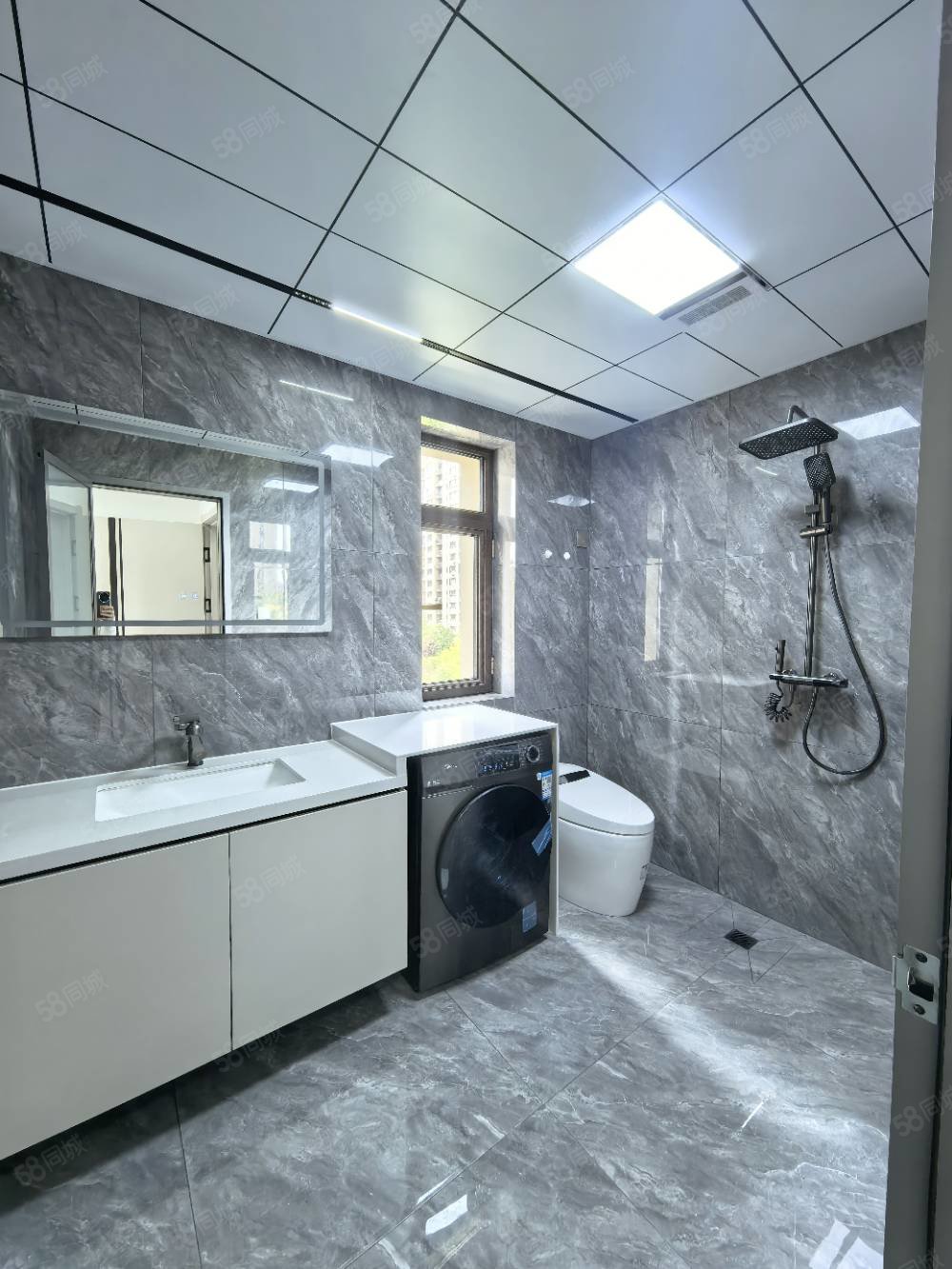 紫堤东郡4室2厅2卫134㎡南北67.8万