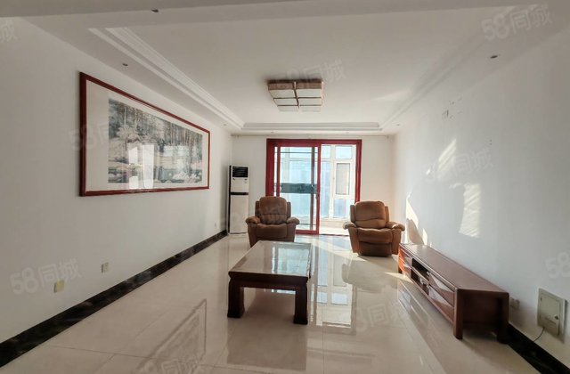 抢老文轩湖边好房 电梯边户全明4室双卫带车位储免大税