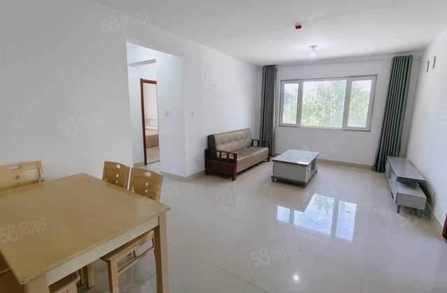 王卷帽西边户 交房基本没住 可  三室两厅两卫