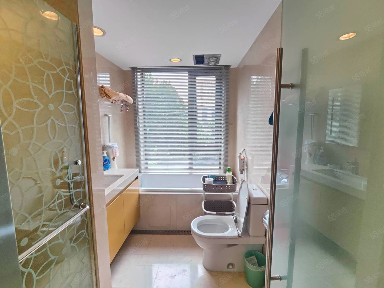 萬(wàn)科公園五號(hào)1室1廳1衛(wèi)86.13㎡南北688萬(wàn)