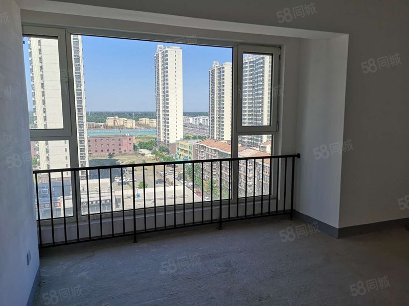 【10图】狮子城银河湾 毛坯 单价6500 缺钱急售 捡漏,银河南路-廊坊58