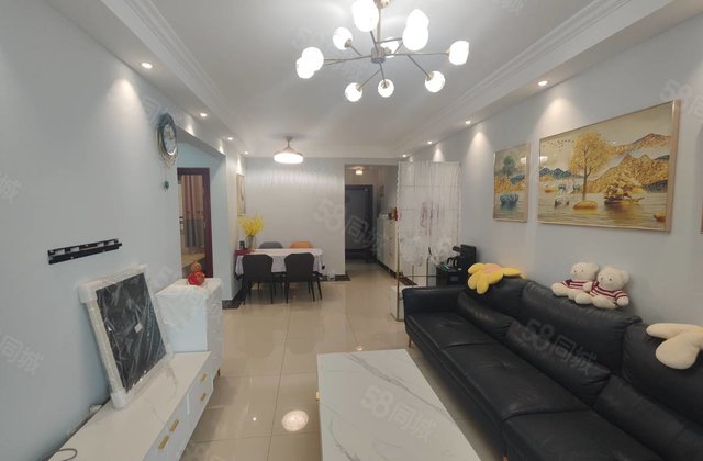 华建一街区 精装温馨两室 送储藏室免大税 送所有家具家电