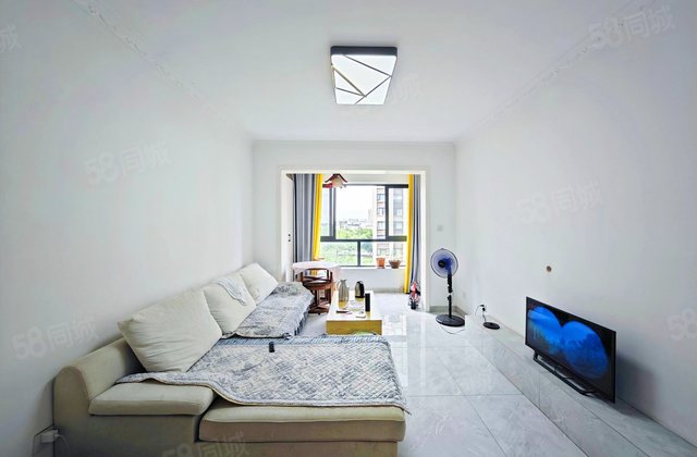 邦泰华府公馆2室2厅63.06㎡79万二手房图片