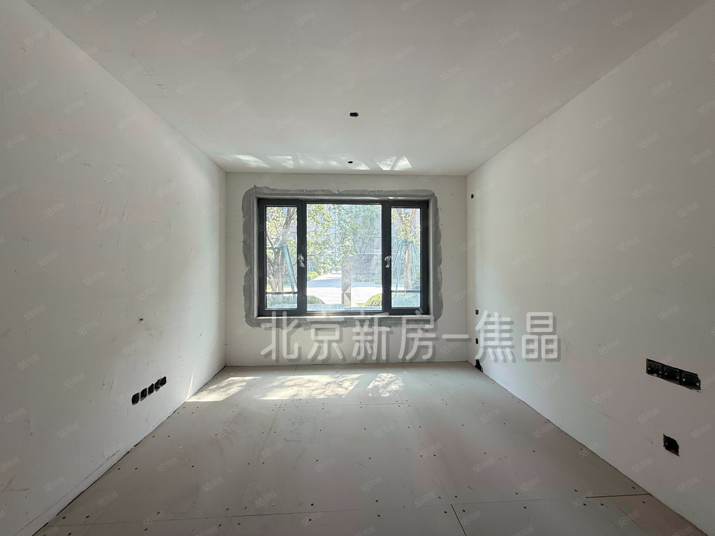 中海富華里富園3室2廳2衛(wèi)99㎡南北620萬