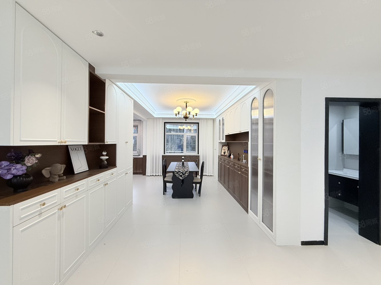 文豪世家3室2厅2卫166㎡南北108万