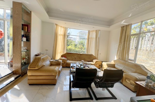 碧桂园凤凰城凤湖苑5室2厅270.58㎡1790万二手房图片