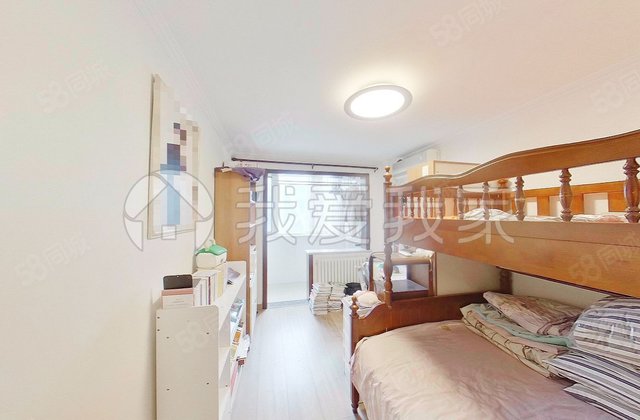 芳草苑小區(qū)1室1廳1衛(wèi)56.4㎡東440萬