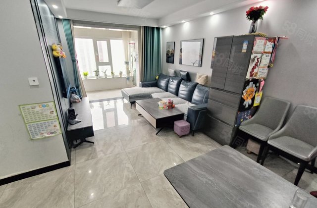 免大税！赠车位！双阳台！锦绣学府 精装三室两厅，观景楼层。